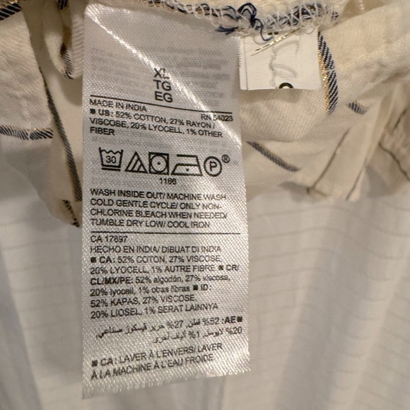 Old Navy Long Sleeve Cotton Blend Stripe Shirt - Picture 6 of 6